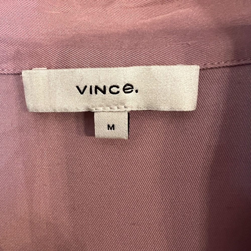 EUC Women's Vince Relaxed Long Sleeve Silk Blend Button Up Blouse Lilac MEDIUM - Picture 6 of 6